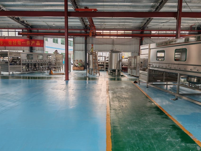 Hướng dẫn giá thiết bị xử lý nước tinh khiết tại Việt Nam: Yếu tố thực tế quyết định chi phí cho doanh nghiệp