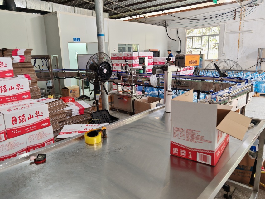 Báo Giá Thiết Bị Nước Tinh Khiết Tại Việt Nam: Hướng Dẫn Chi Tiết