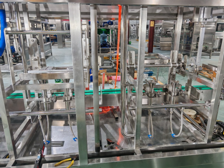 Nguyên lý hoạt động máy chiết rót nước đóng bình Chu Xin Ming Wei: Cấu trúc lõi, logic xử lý và giới hạn áp dụng