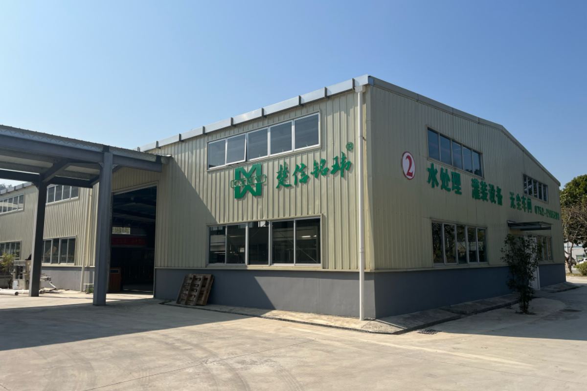 Tiêu chí lựa chọn dây chuyền chiết rót nước đóng bình tự động hoàn toàn: Danh sách kiểm tra quyết định cho nhà đầu tư